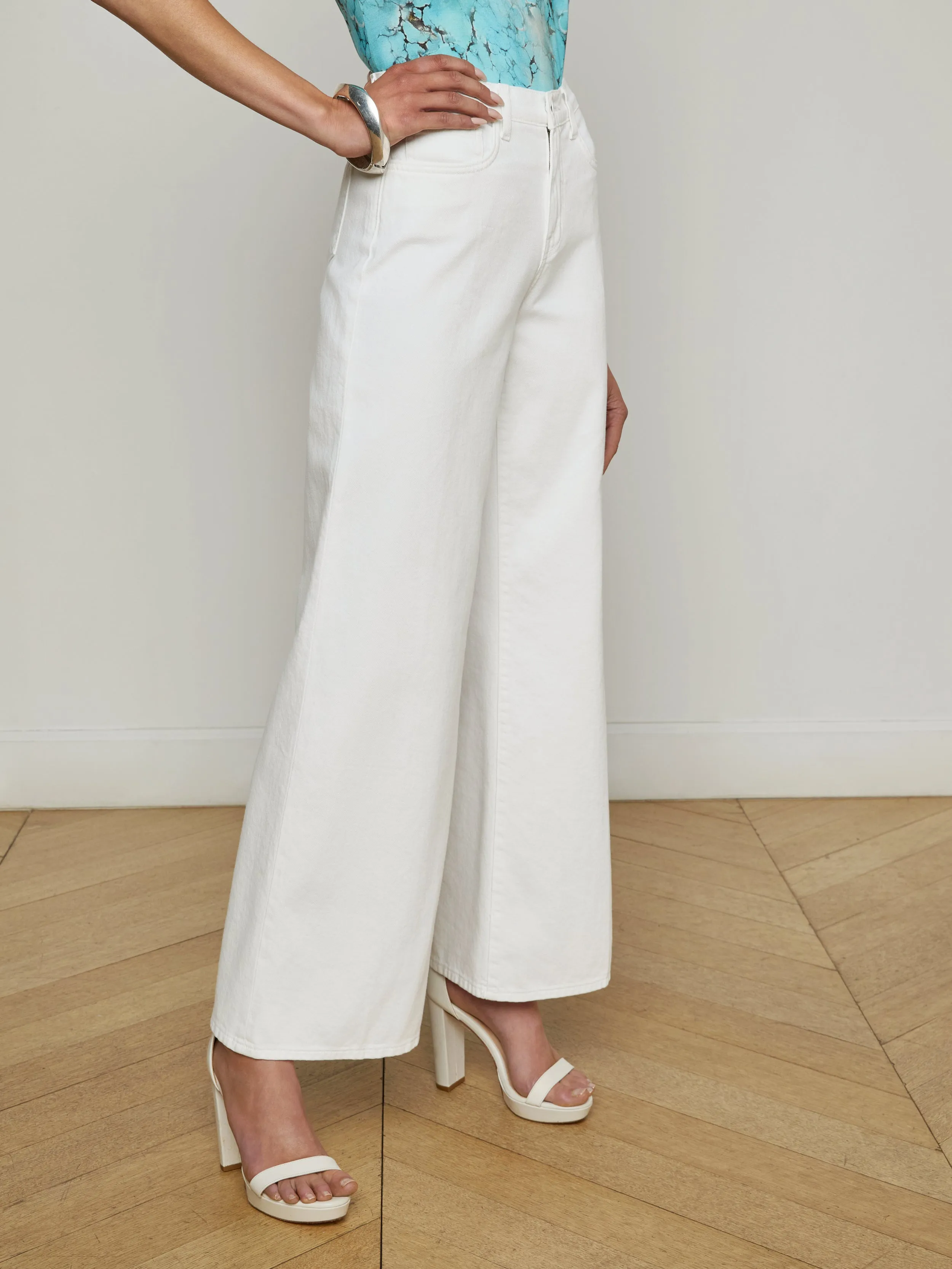 Alicent Wide-Leg Jean