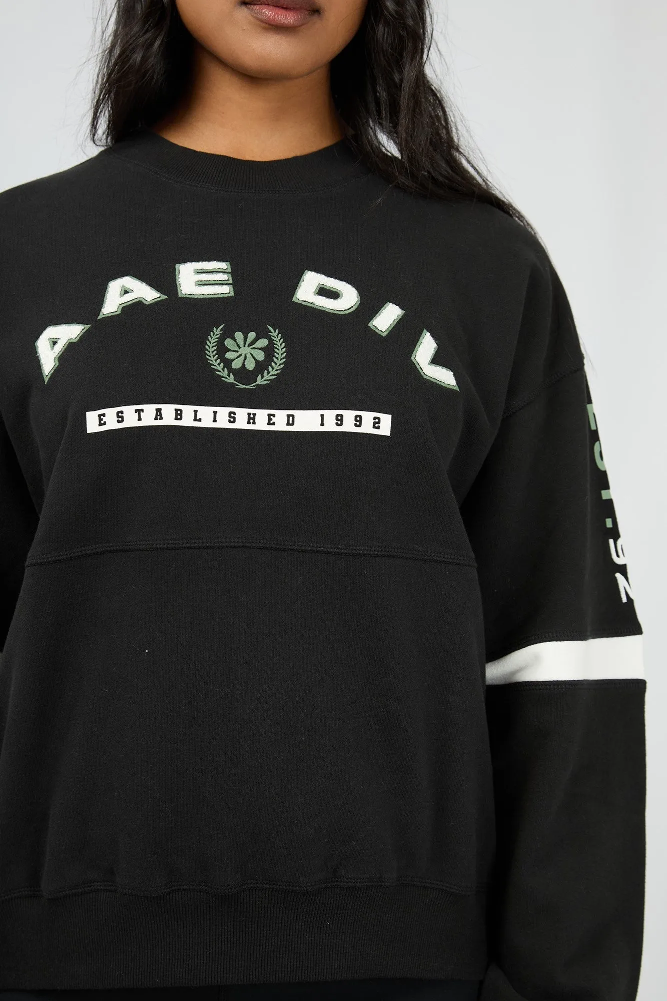 All About Eve Savannah Slouch Crew Black