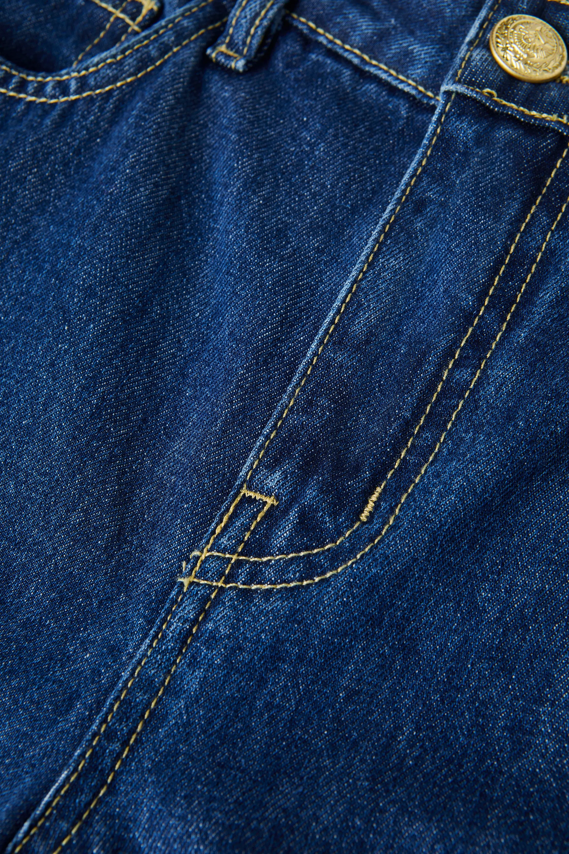 Clayton Wide-Leg Jean