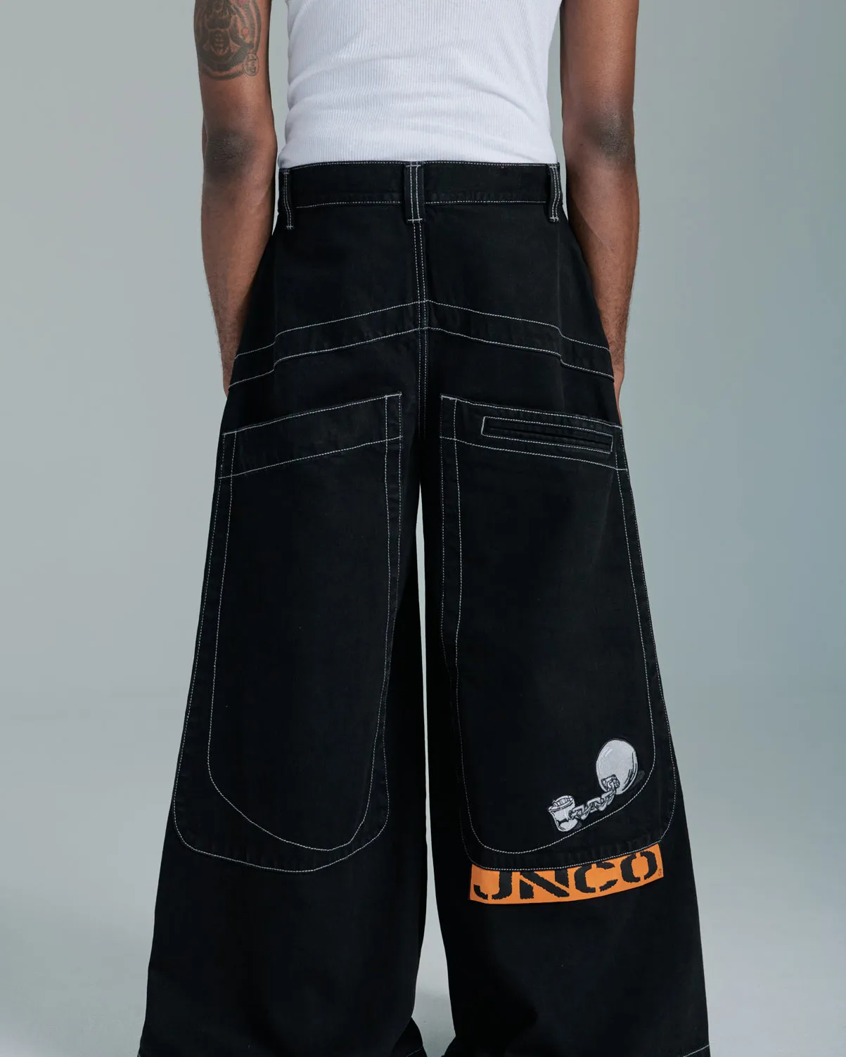 Convict. 50. Jet Black.