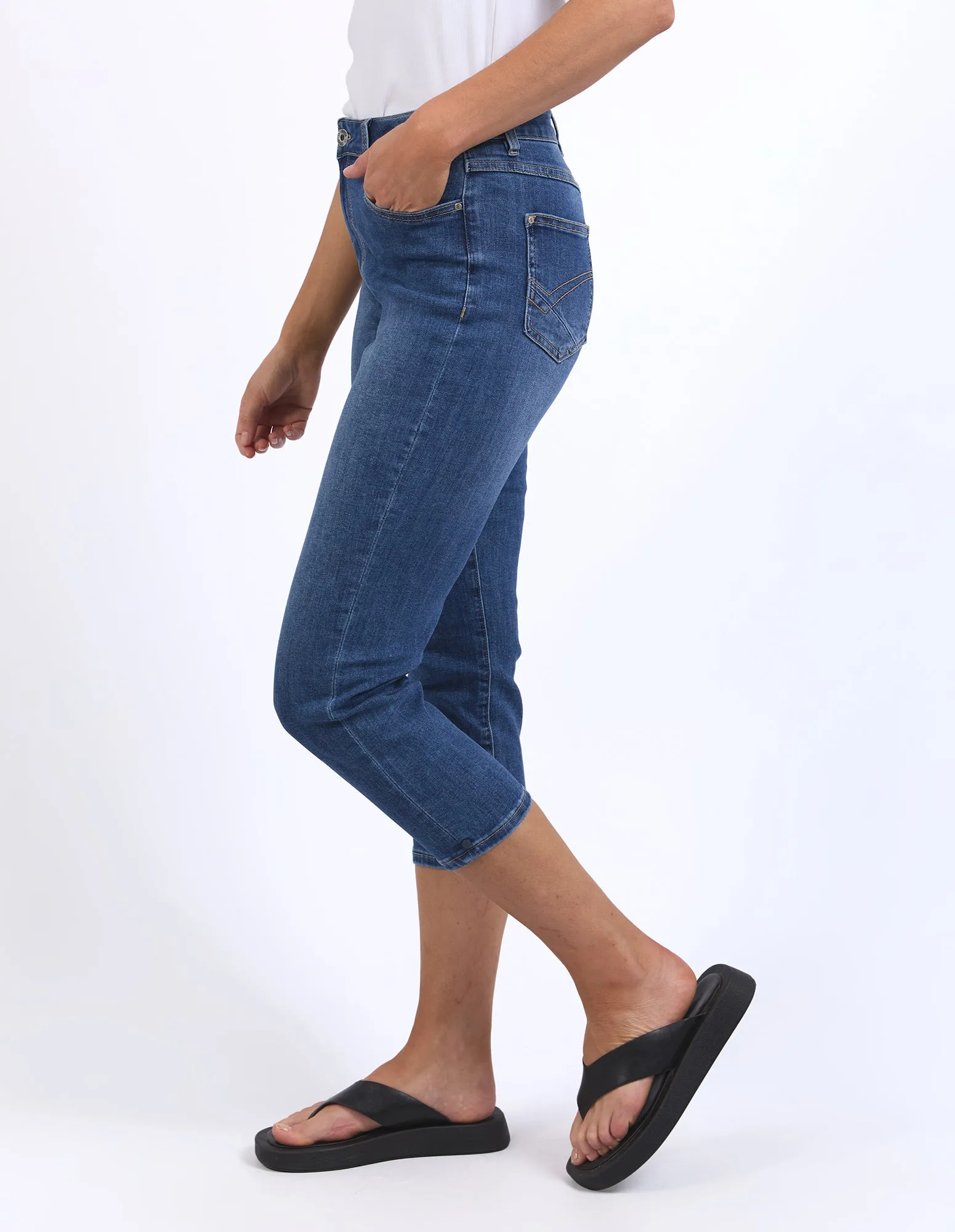 Elm Mollie Capri Jean Mid Blue Wash
