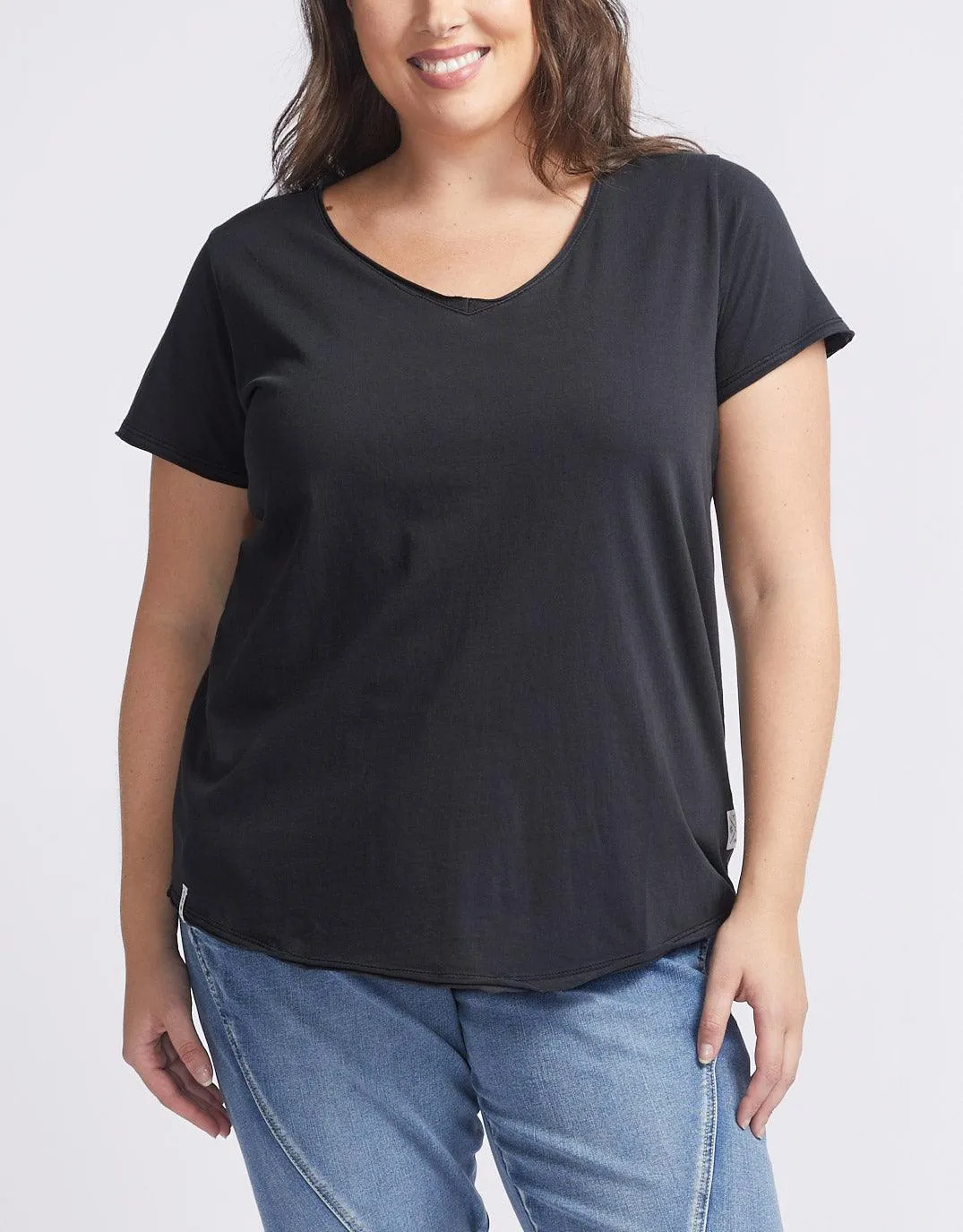 Fundamental Vee Tee - Washed Black