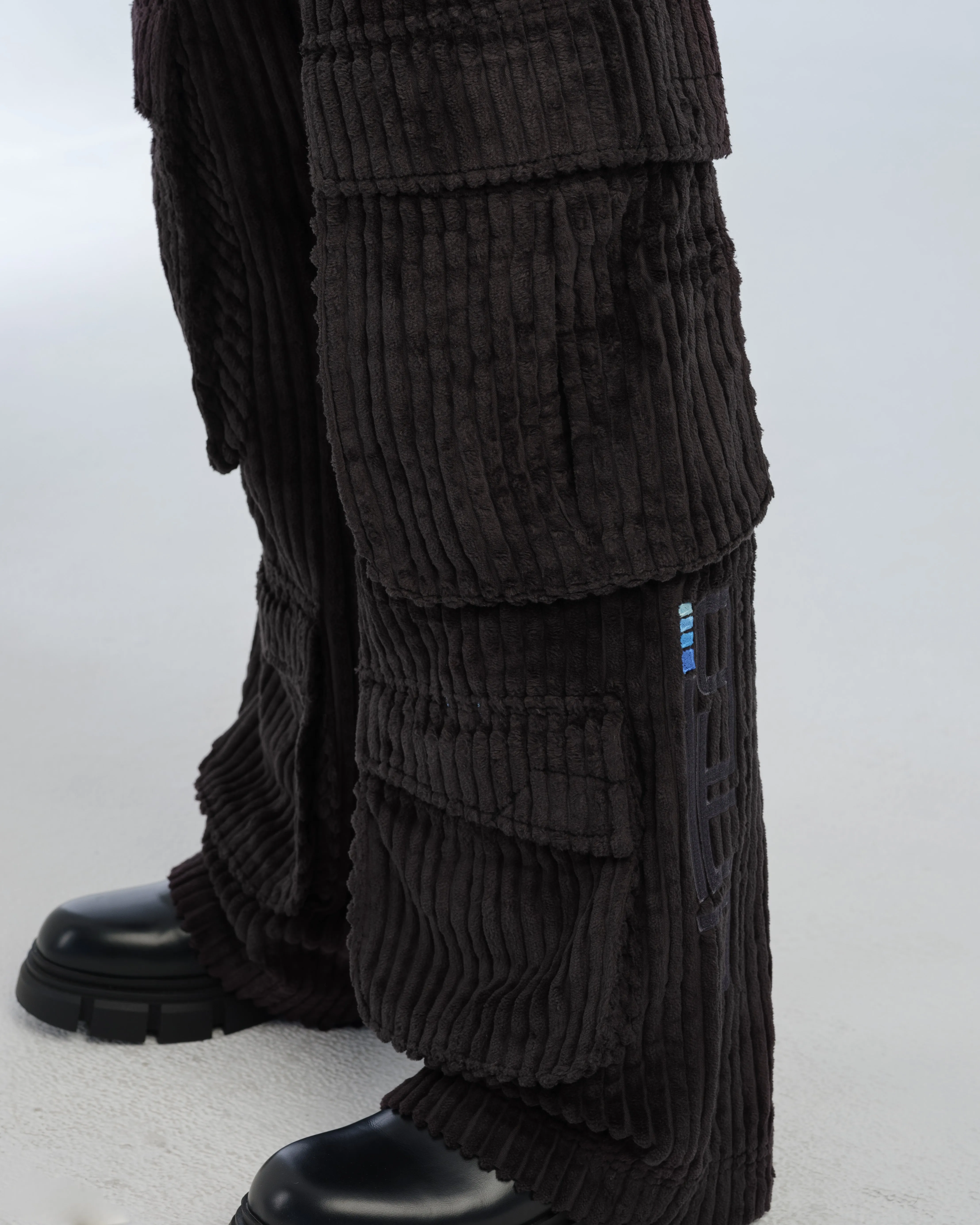 Legacy. 24. 2 Wale Corduroy. Black.