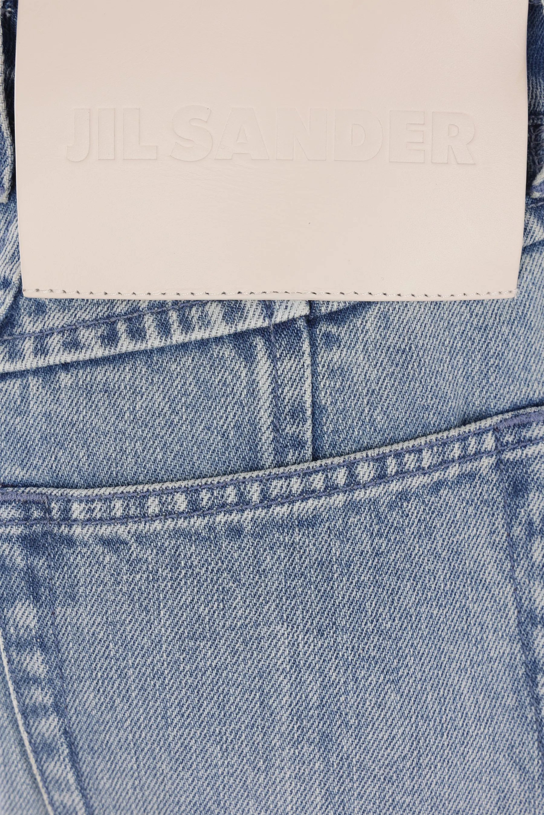 loose jeans in denim