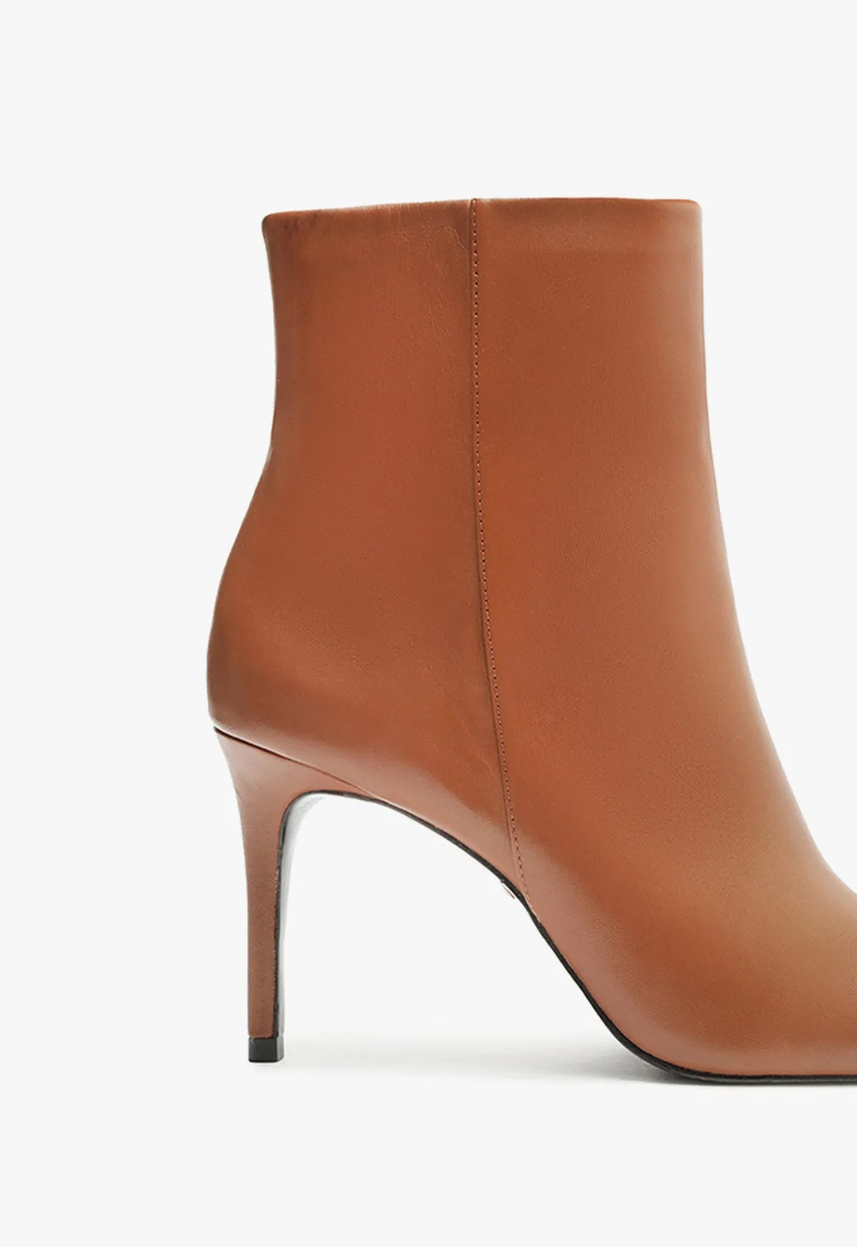 Mikki Bootie