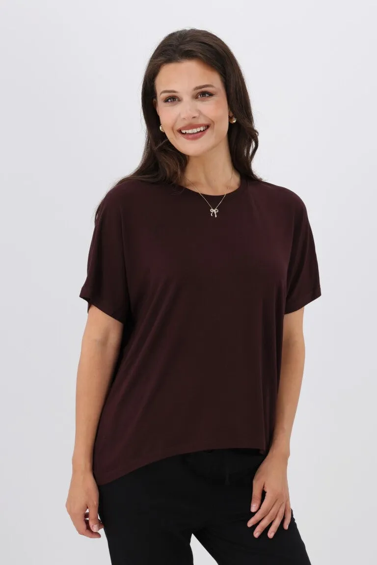 Shine On Essential Comfort Tee Chocolate