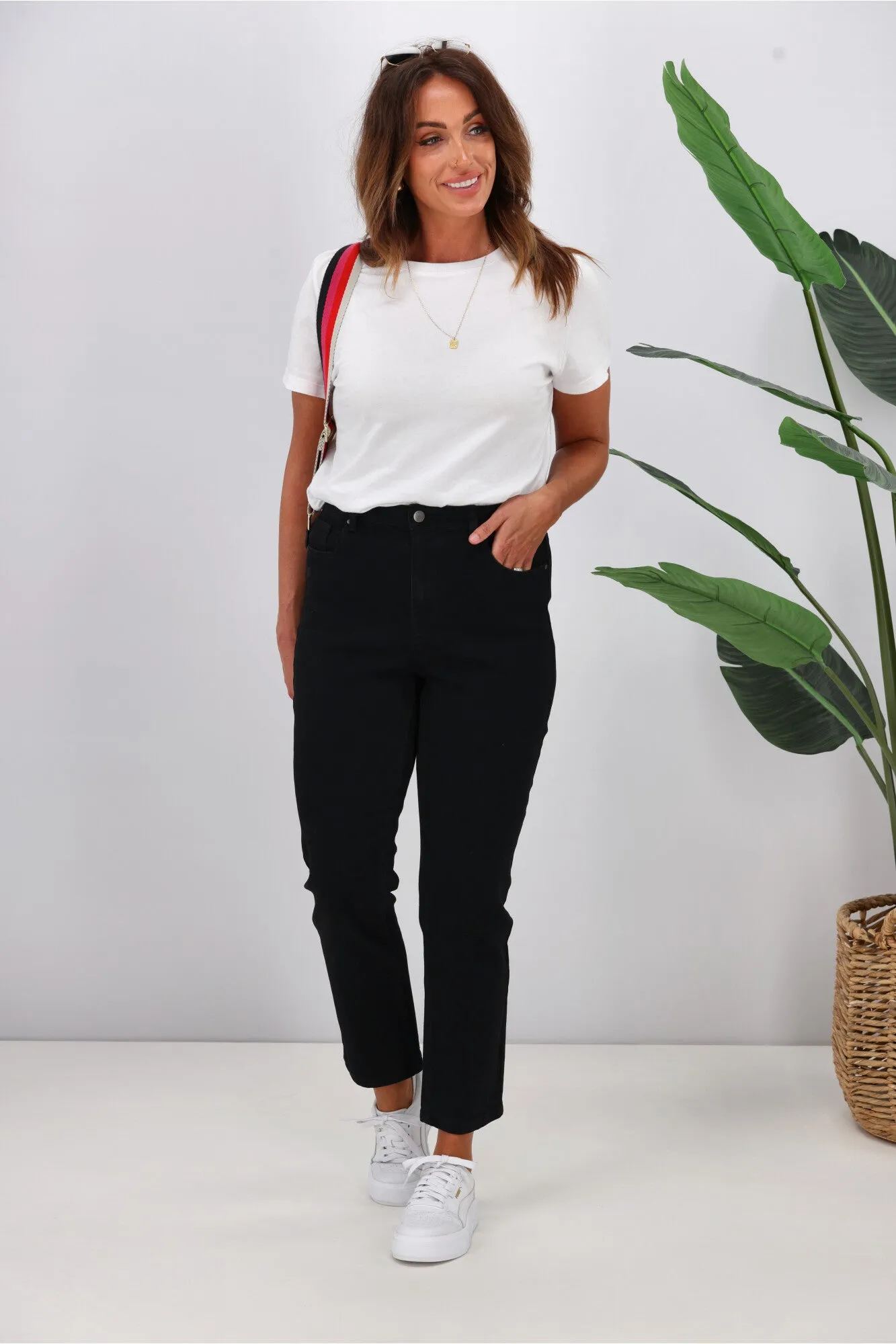 Shine On Label Ashley Straight Leg Jean Black
