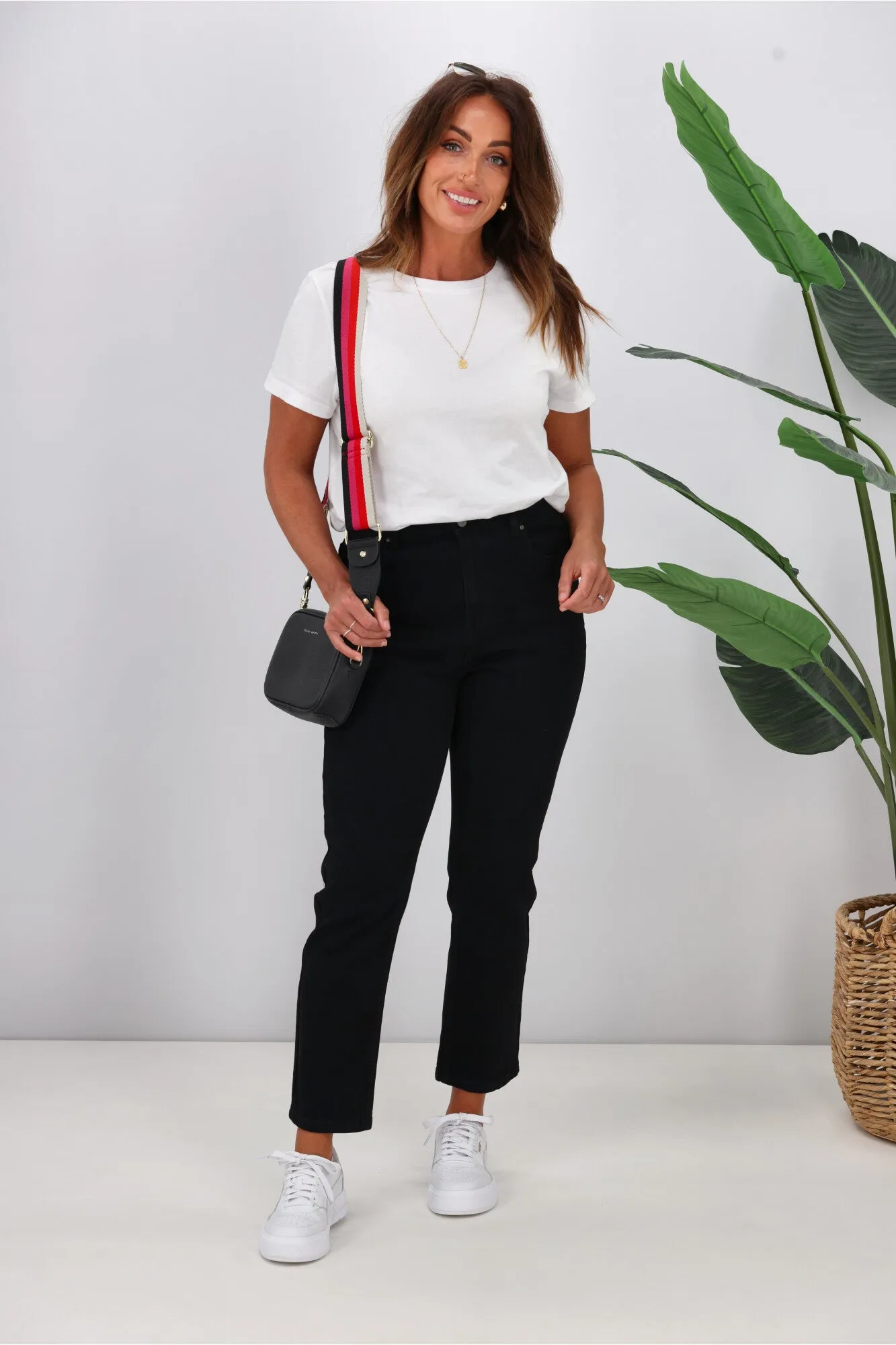 Shine On Label Ashley Straight Leg Jean Black