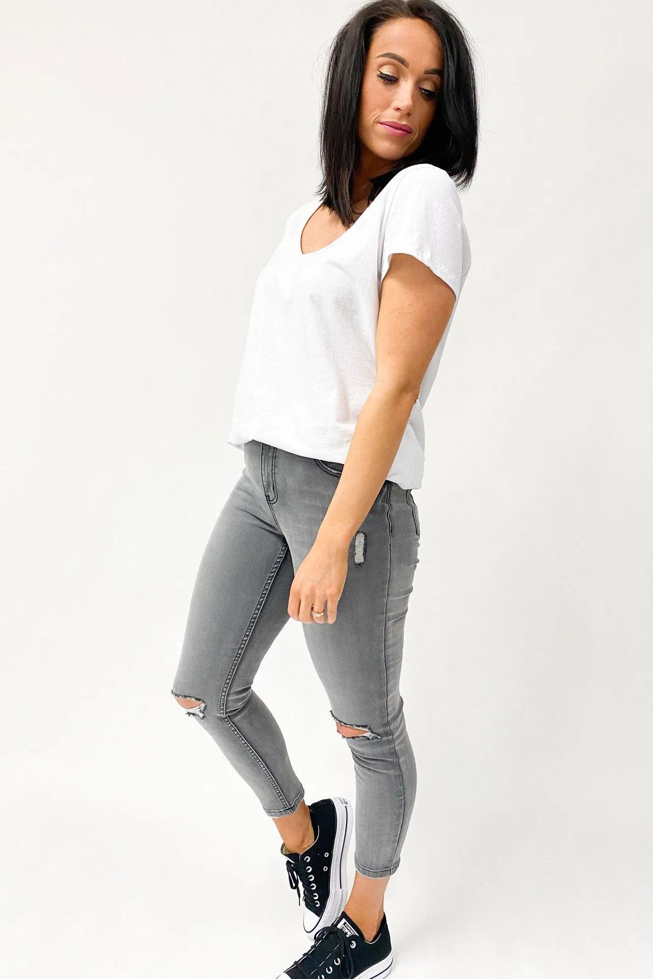 Shine On Label Jagger Cropped Slim Leg Jean Washed Charcoal