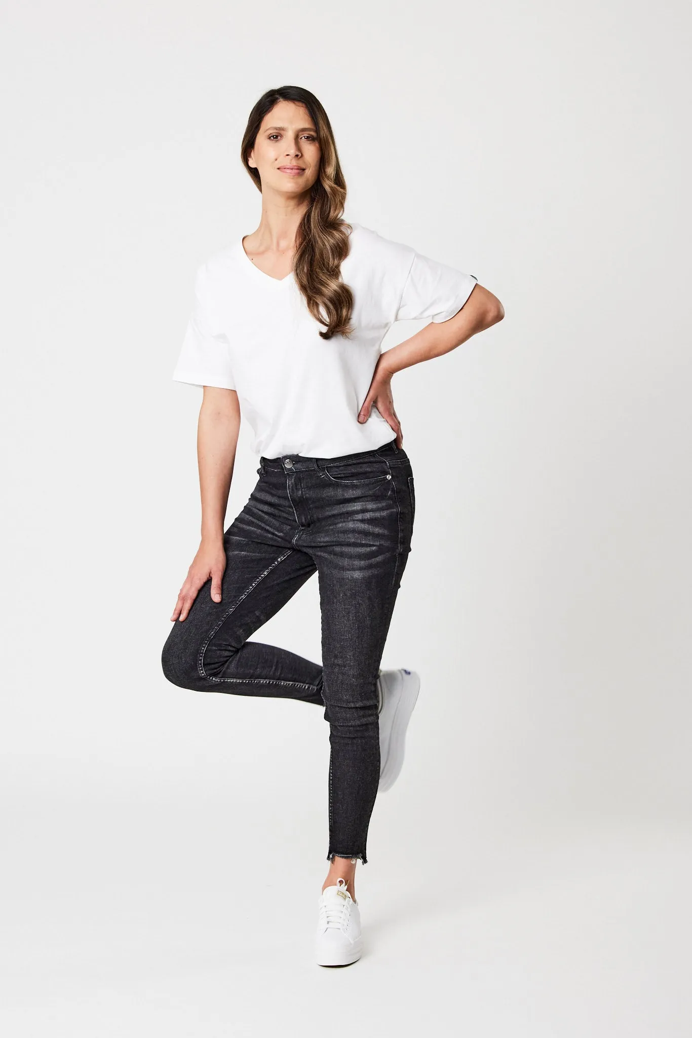 Shine On Label Smith Washed Black Skinny jean