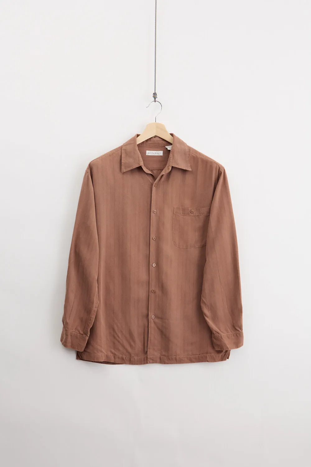 Silk textured shirt (L)