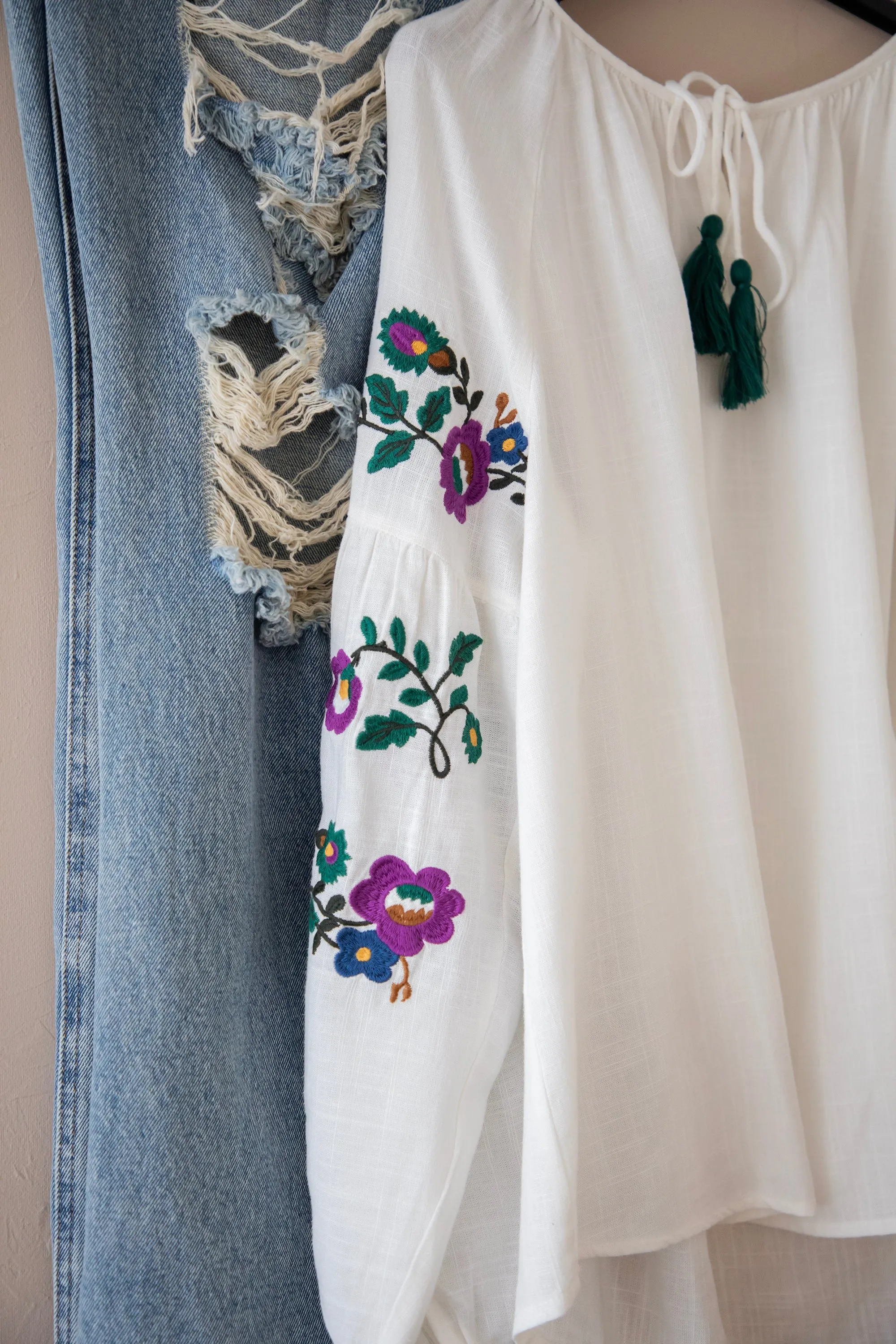Sleeves Are Blooming White - Blouse
