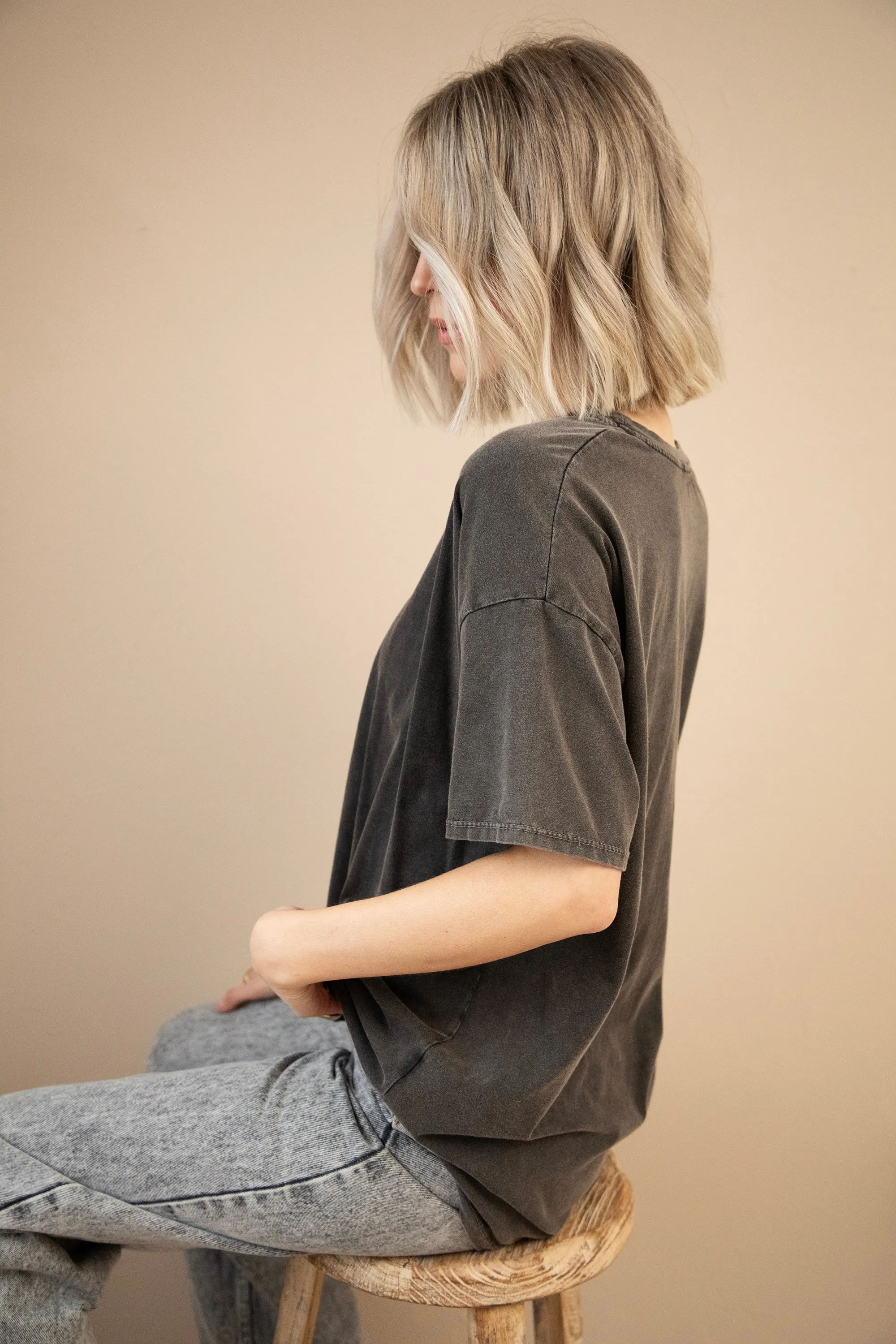 The Base Dark Grey - T-Shirt