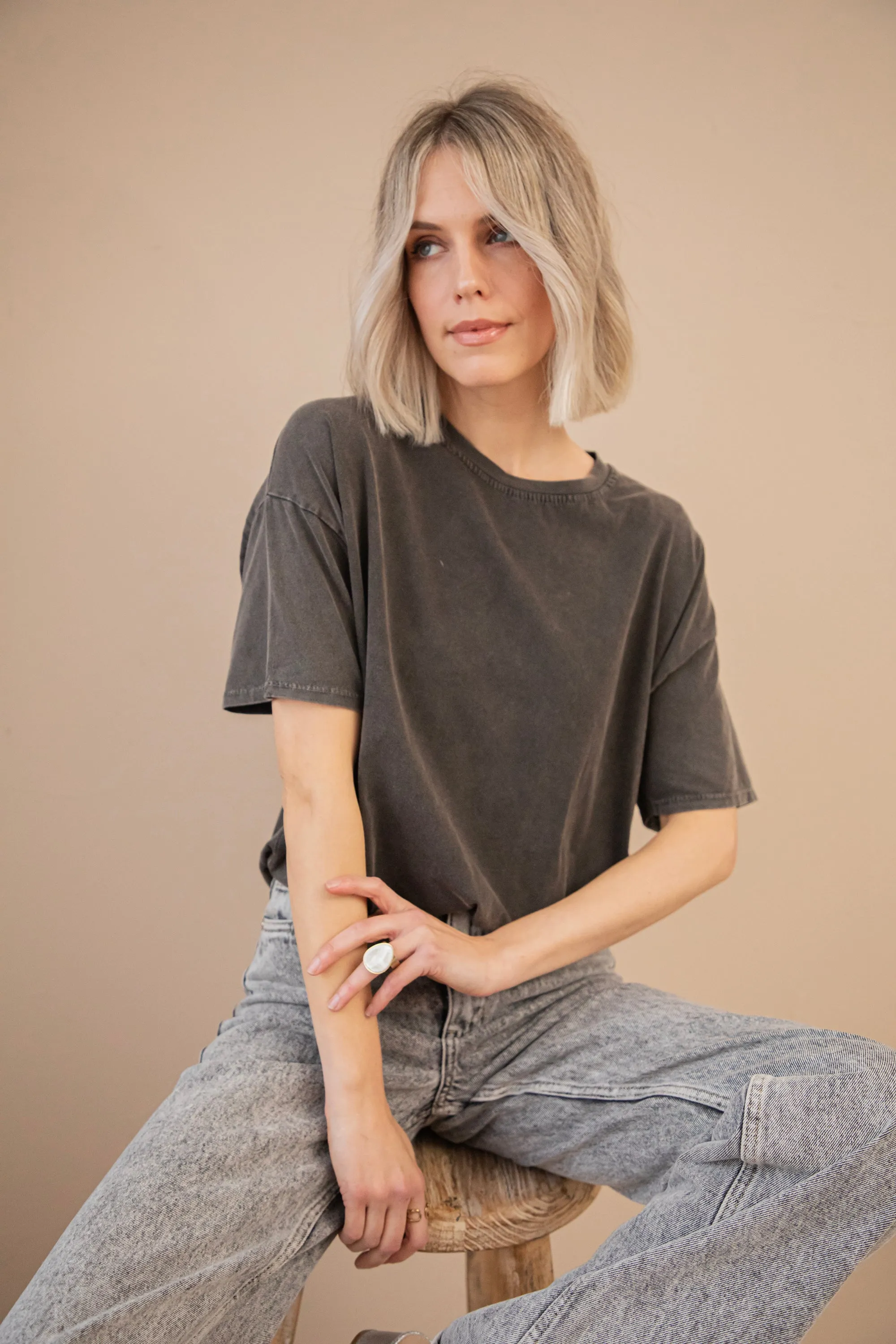 The Base Dark Grey - T-Shirt