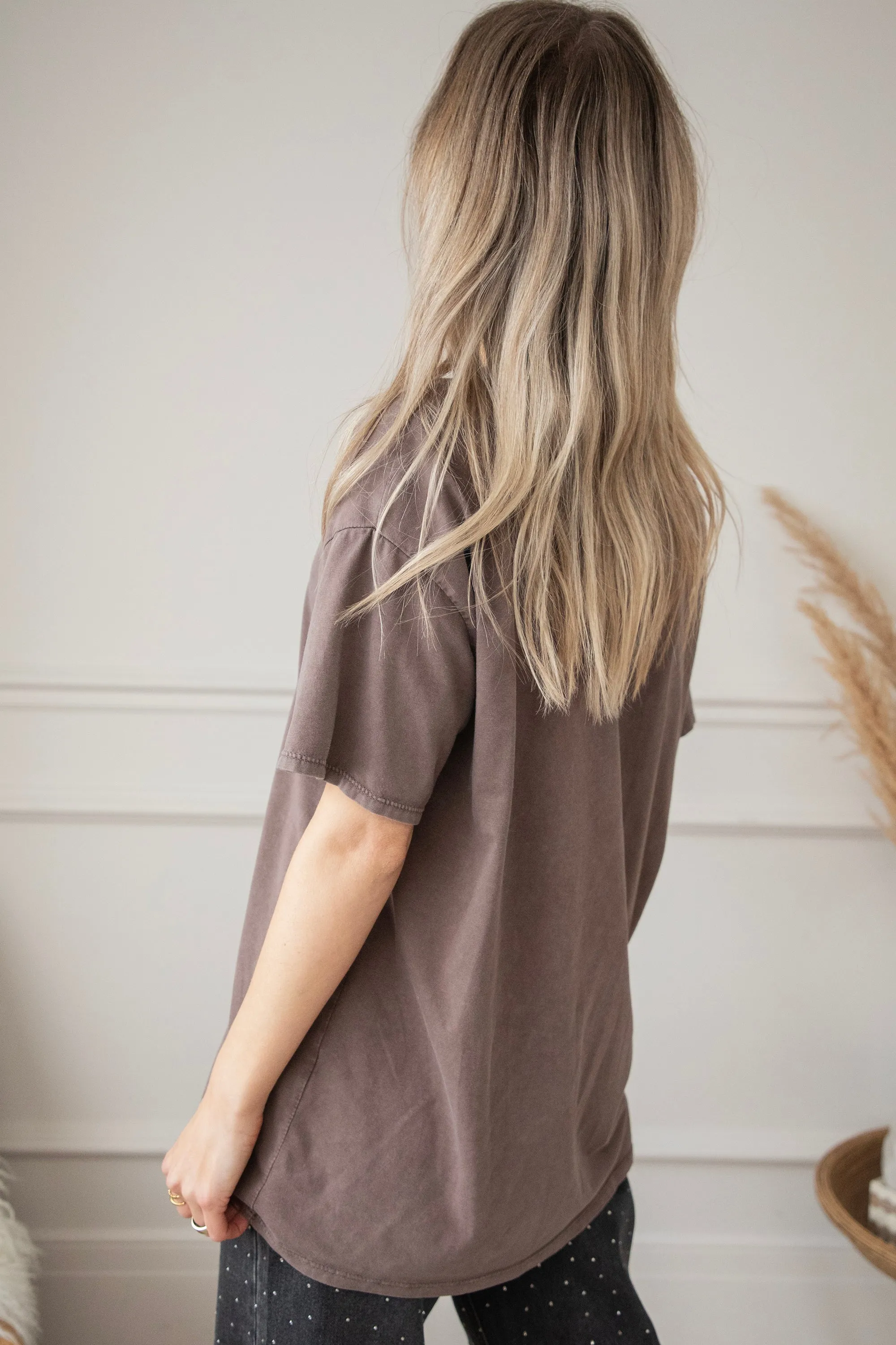 The Base Taupe - T-Shirt
