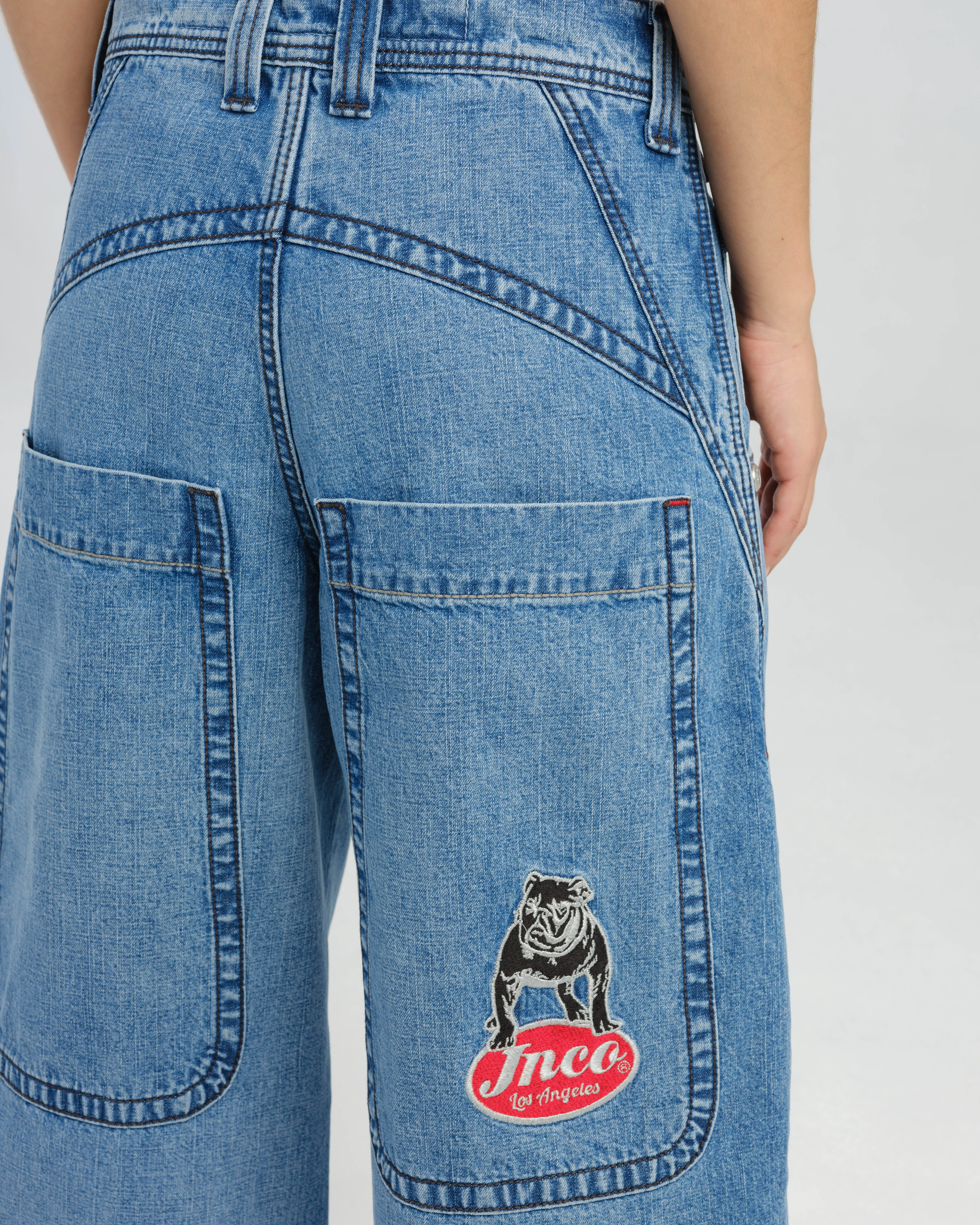 W Big Rig. 26. Hand-Sand Vintage.