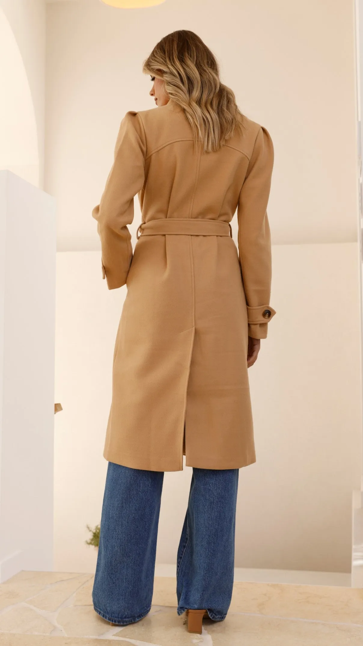 Xenos Coat - Camel