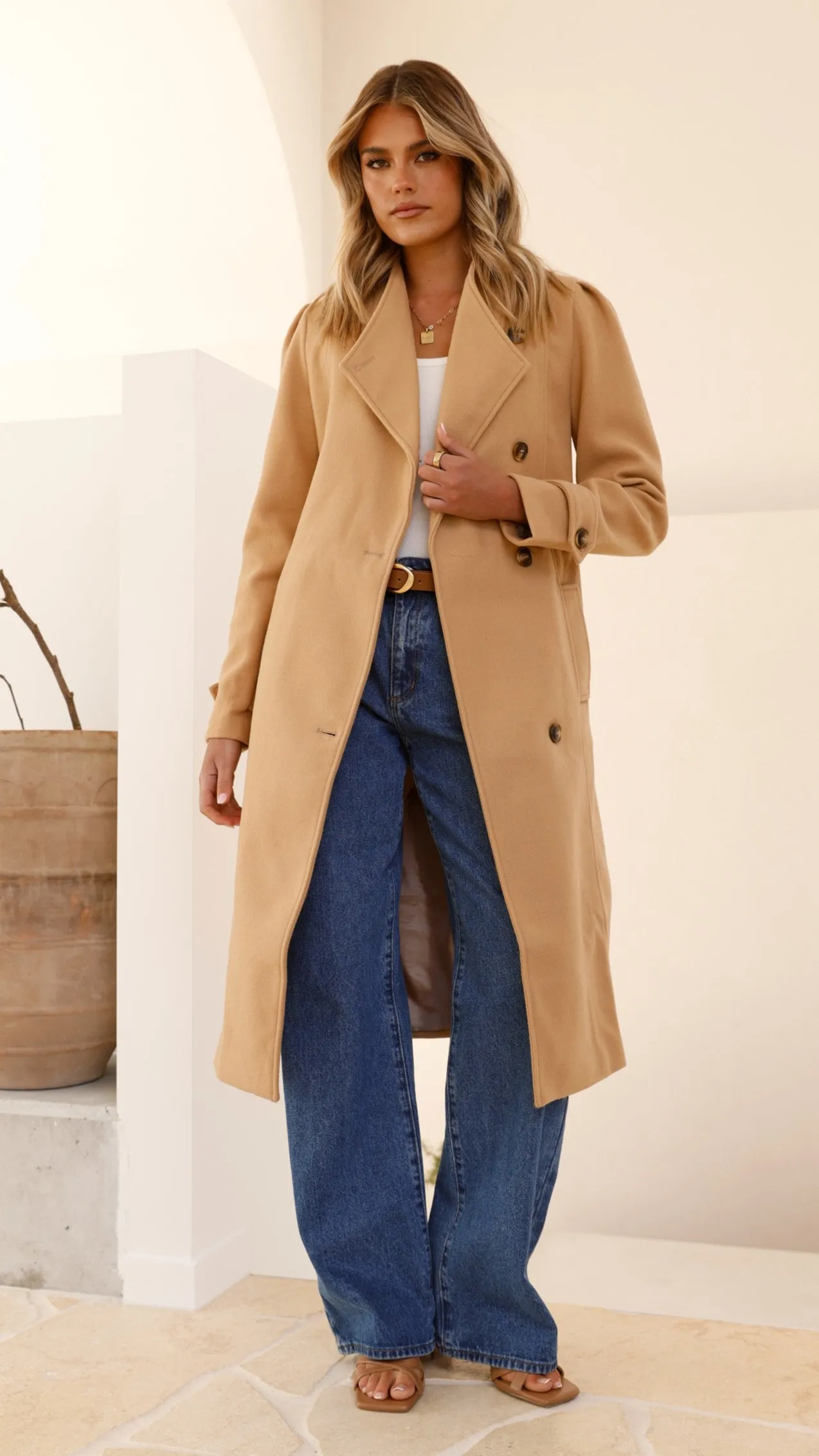 Xenos Coat - Camel
