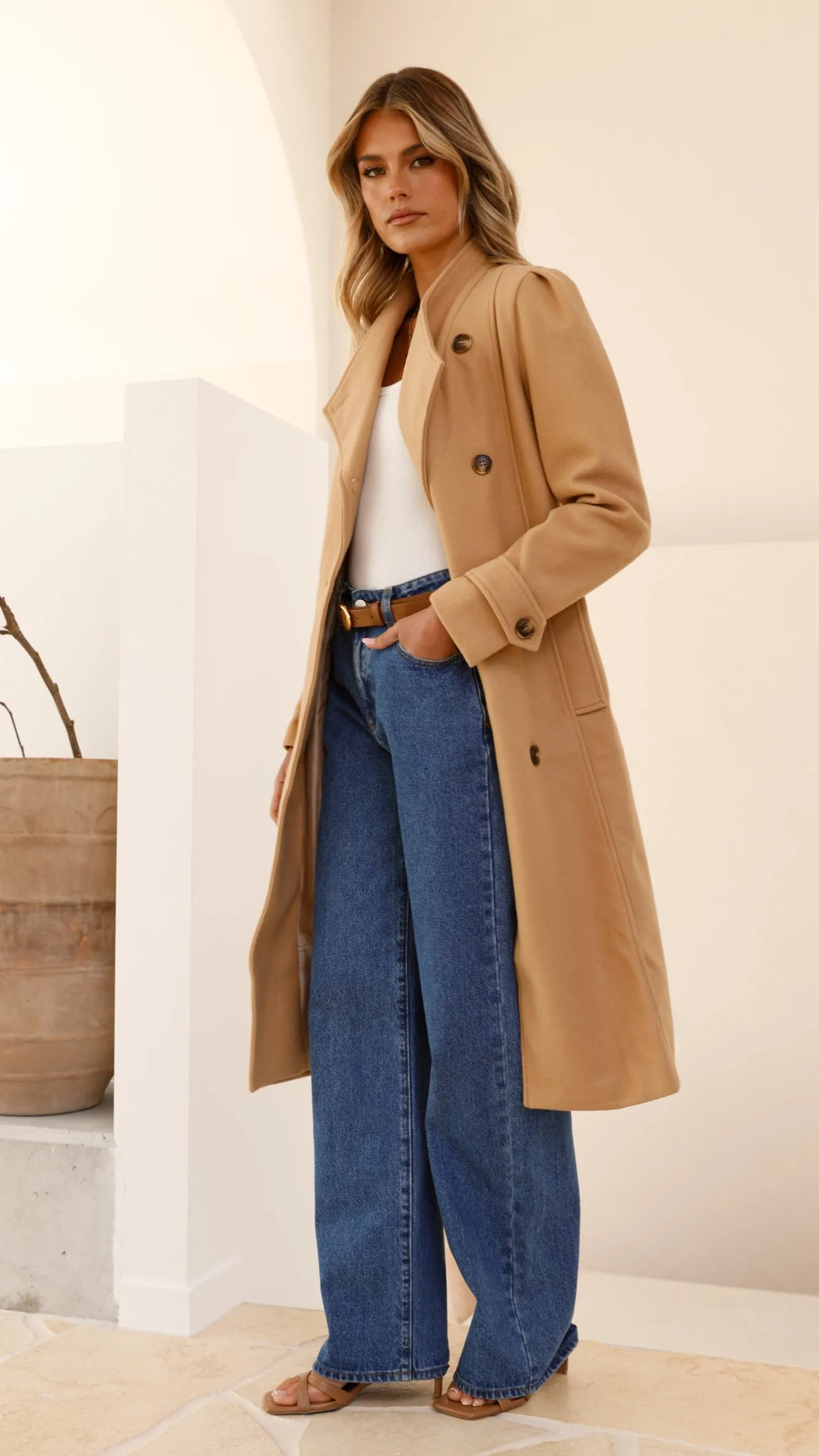 Xenos Coat - Camel
