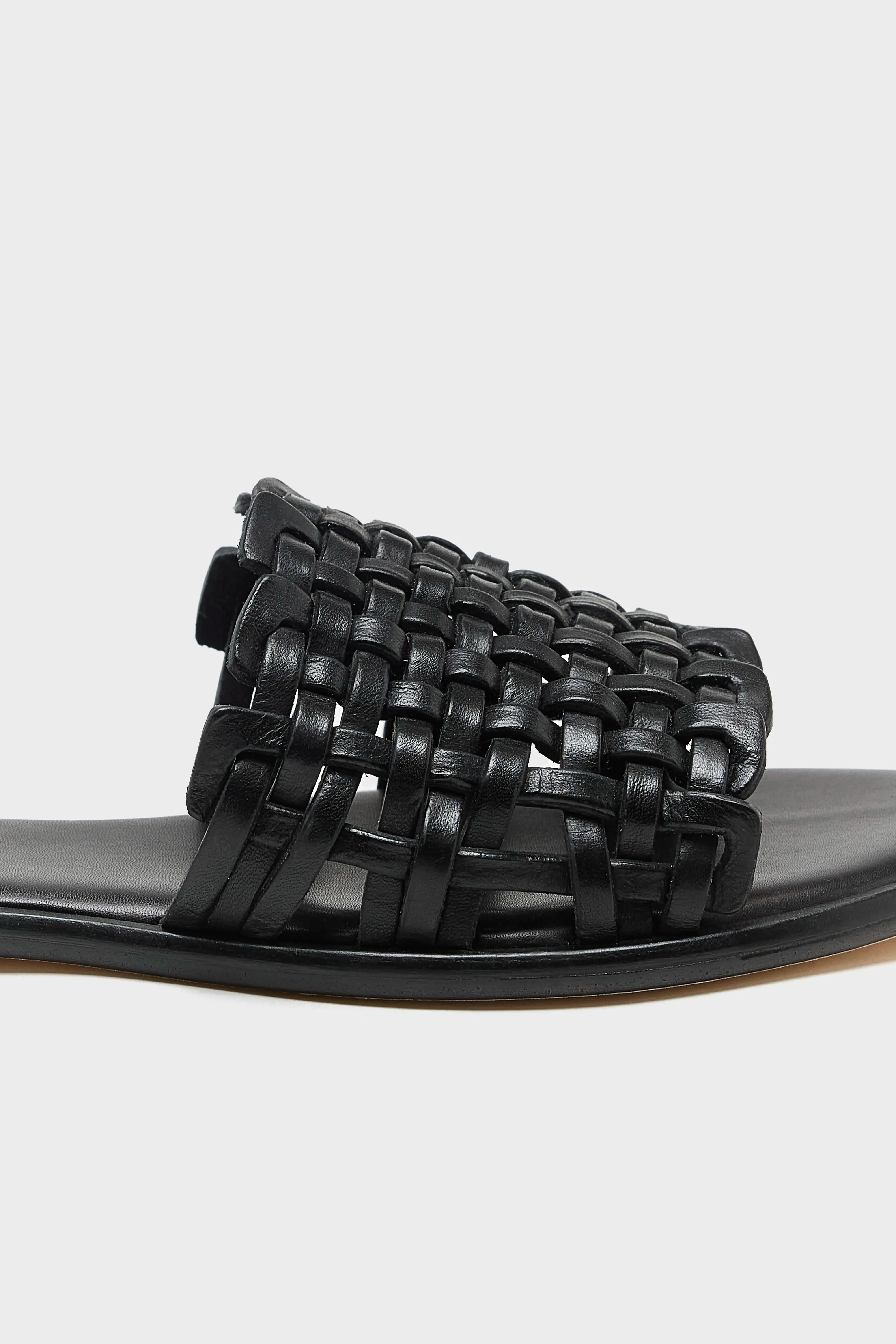 Zig Zag Sandals  (251 / W / BLACK)